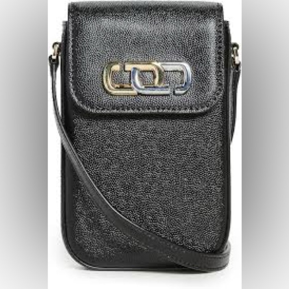 Marc Jacobs Black and Gold Crossbody Bag with Sleek Design